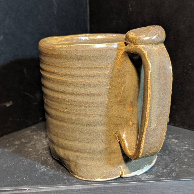 Face Mug With Mouth And Teeth On The Bottom