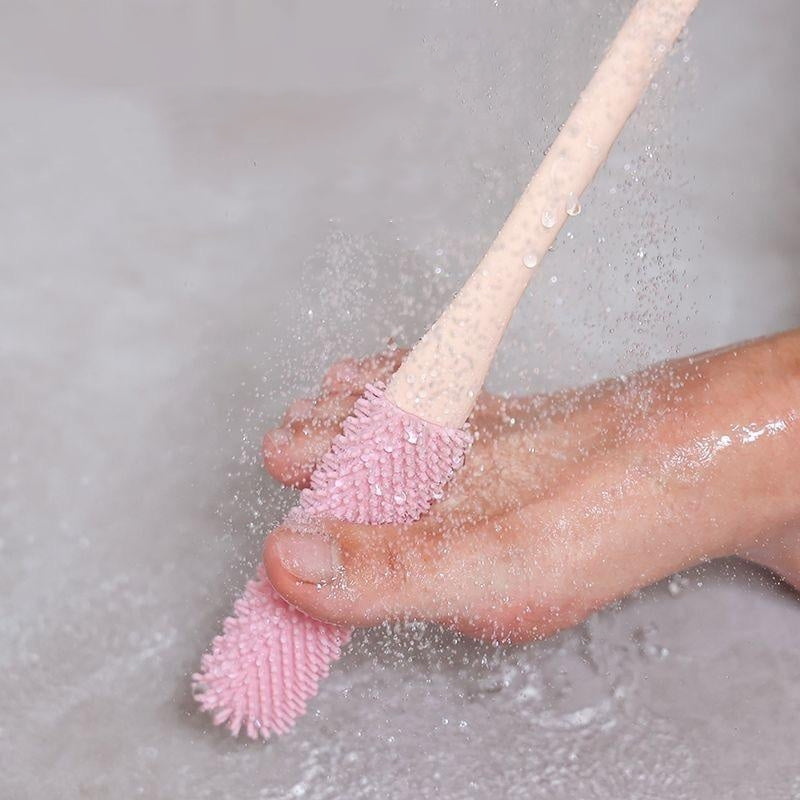 Toe Gap Cleaning Brush